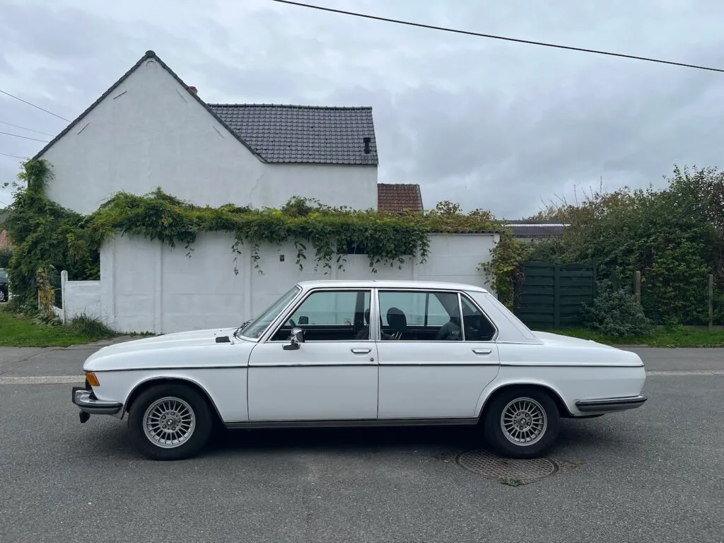 Oldtimers te koop BMW E3 3.3L