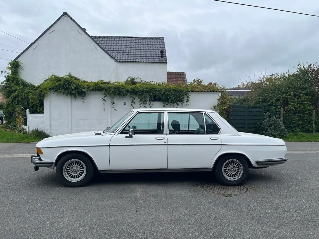 Oldtimers te koop BMW E3 3.3L