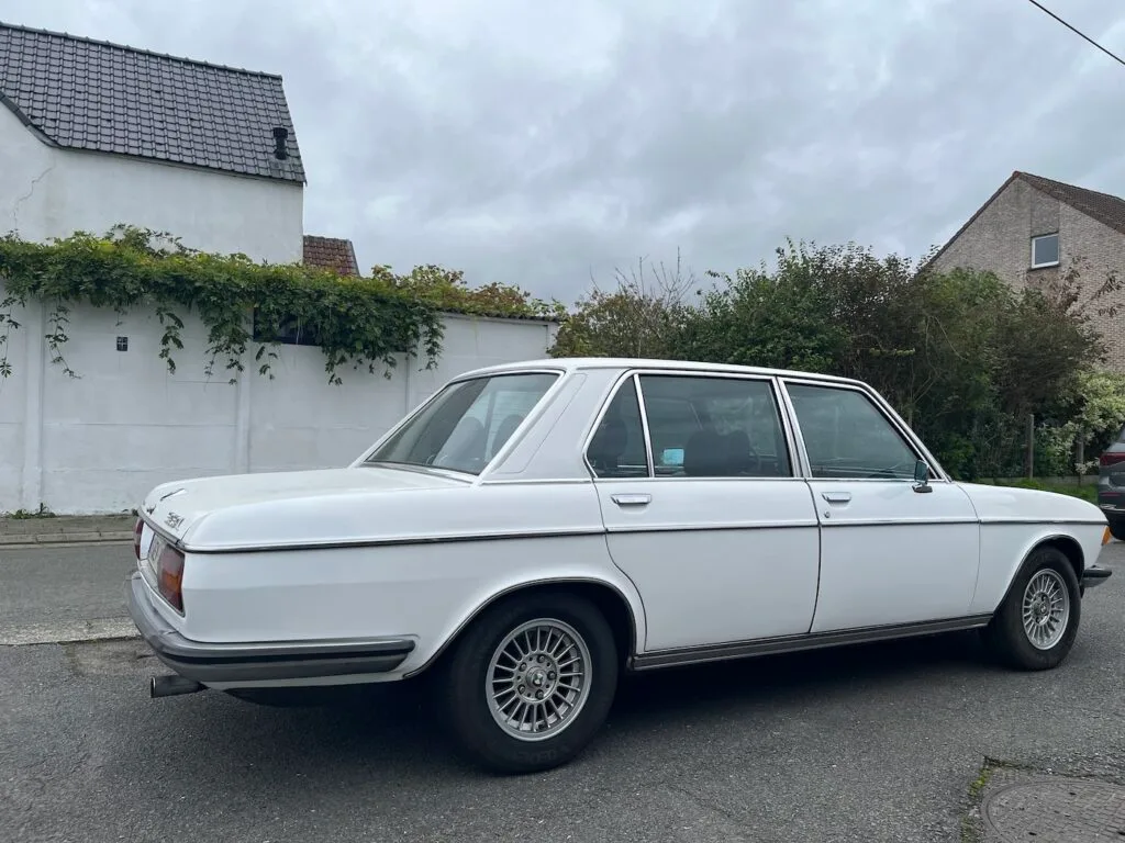 Oldtimers te koop BMW E3 3.3L