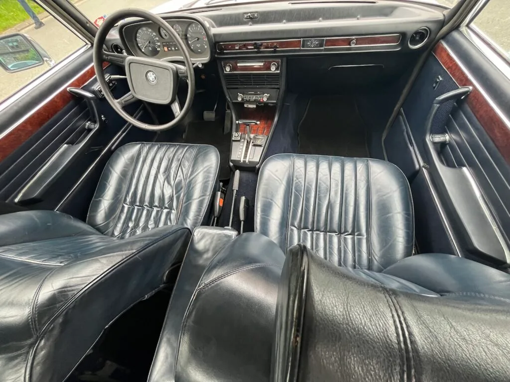 Oldtimers te koop BMW E3 3.3L